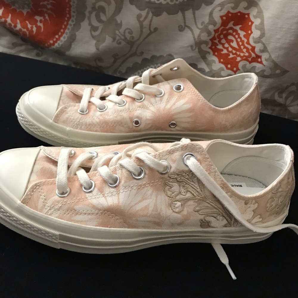 Chuck Taylor Converse